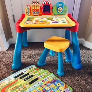 VTech Touch and Learn Activity Desk Deluxe with Additional Bundle